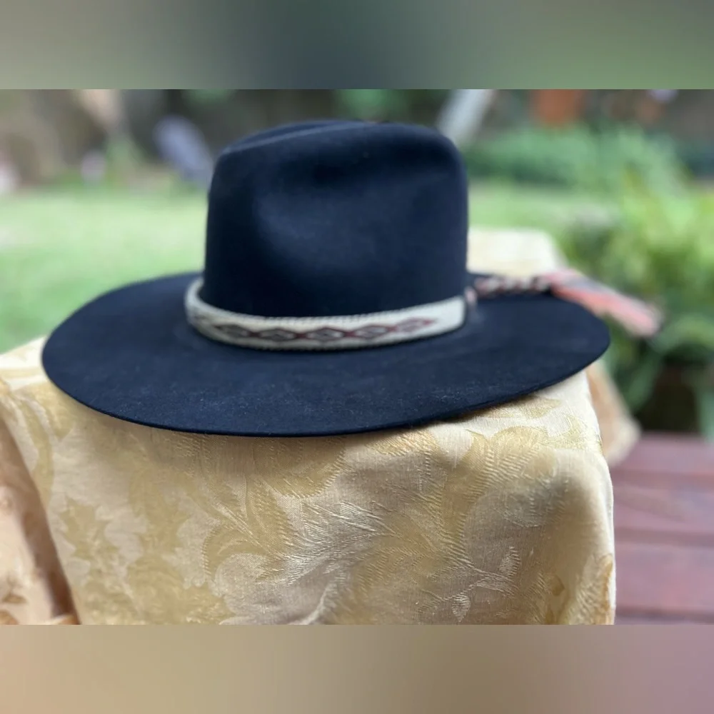 Serratelli 5x Beaver western cowboy hat with horsehair hat band - Picture 15 of 16